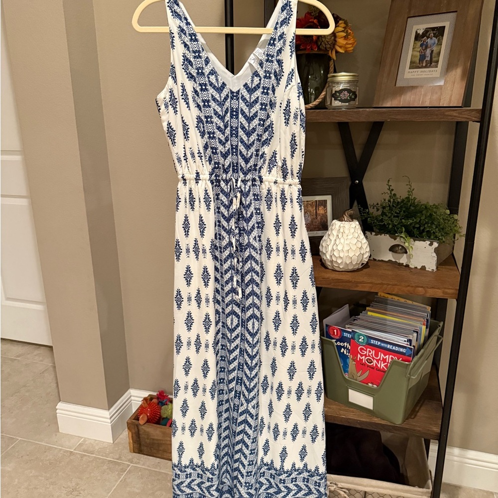 Tuchuzy Blue and White Patterned Dress
